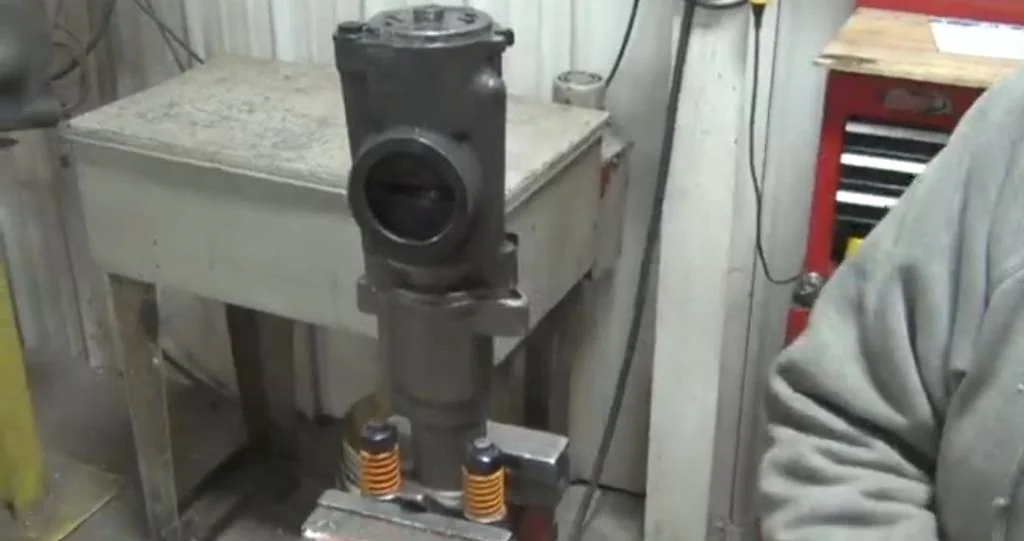Pneumatic drill parts inspection repair bench engineering